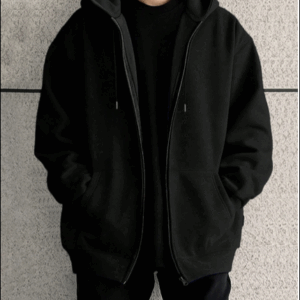 เสื้อฮู้ดลำลองสีพื้นเรียบง่าย